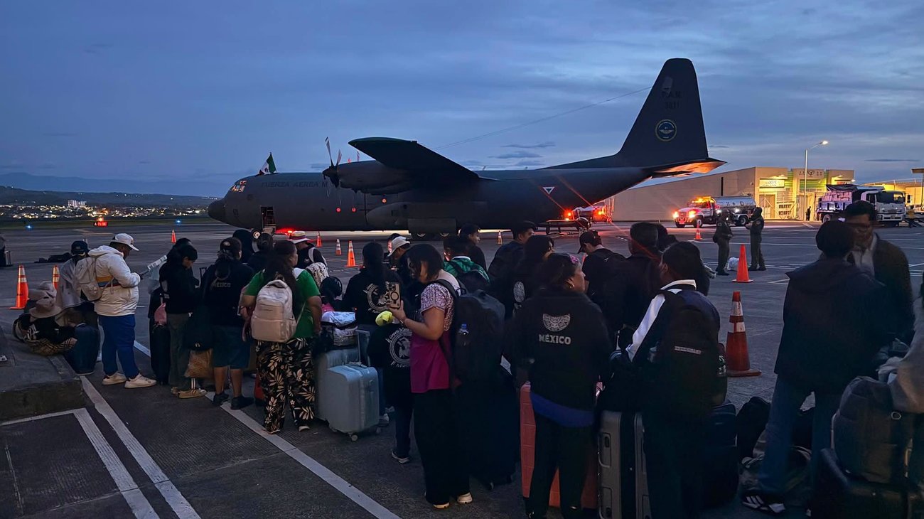 Salen a México 118 integrantes de equipos infantiles tras sismo