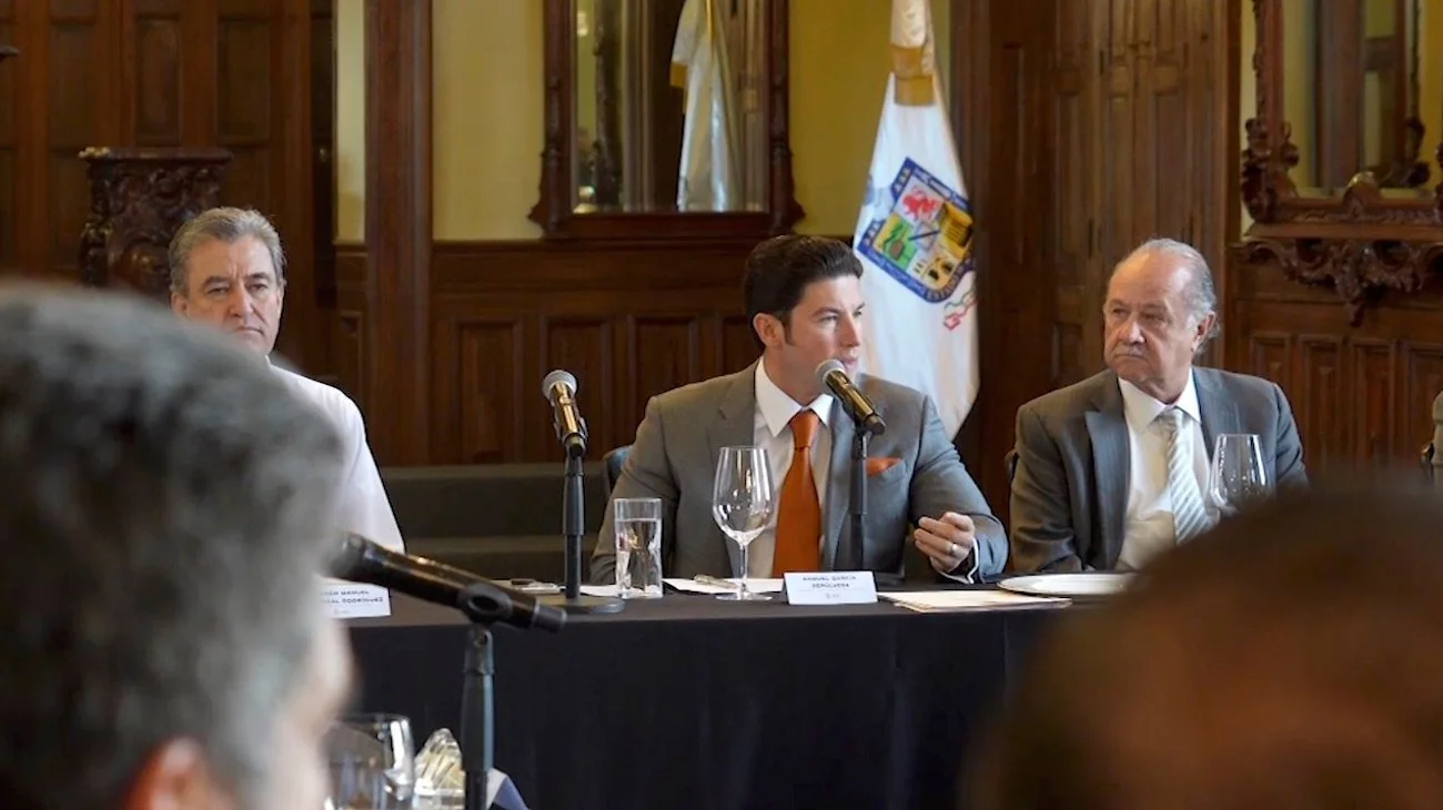 Afirma Samuel reunión con alcaldes es la 'primera de muchas'