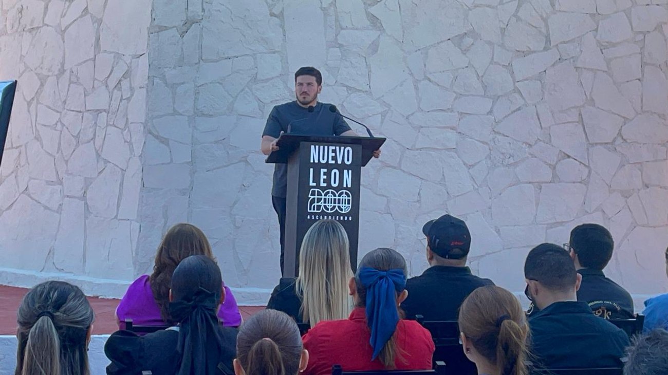 Prevé Samuel energía eólica para China, pero faltan permisos