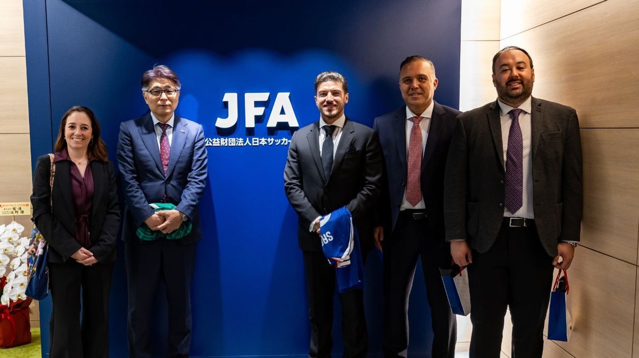 Gobernador invita a japoneses a Nuevo León para Mundial 2026