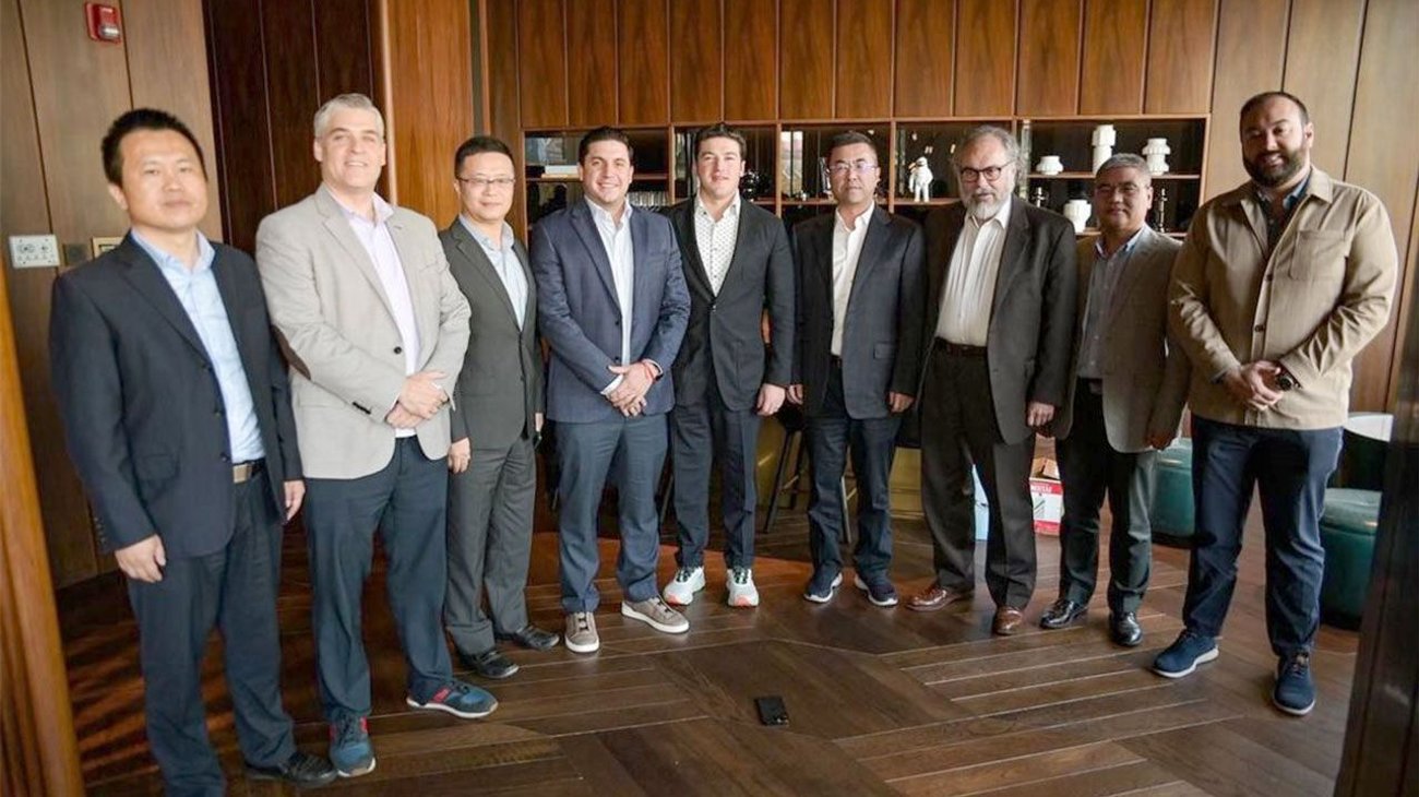 Samuel García regresa de gira en Asia con inversión récord