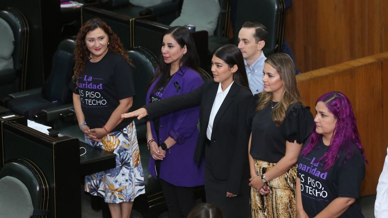 Veta Samuel protesta de diputada Cecilia Robledo Suárez