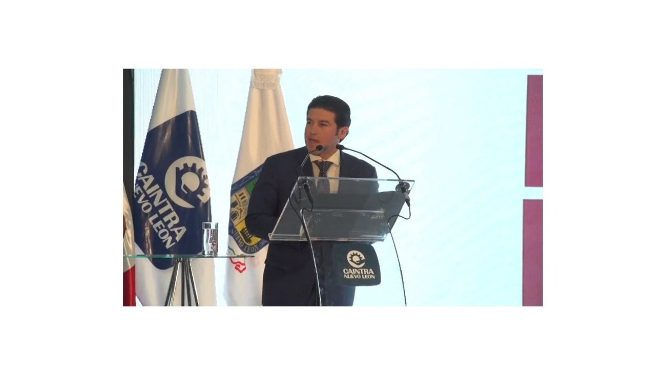 Calla Samuel ante posible salida de Alfaro de MC