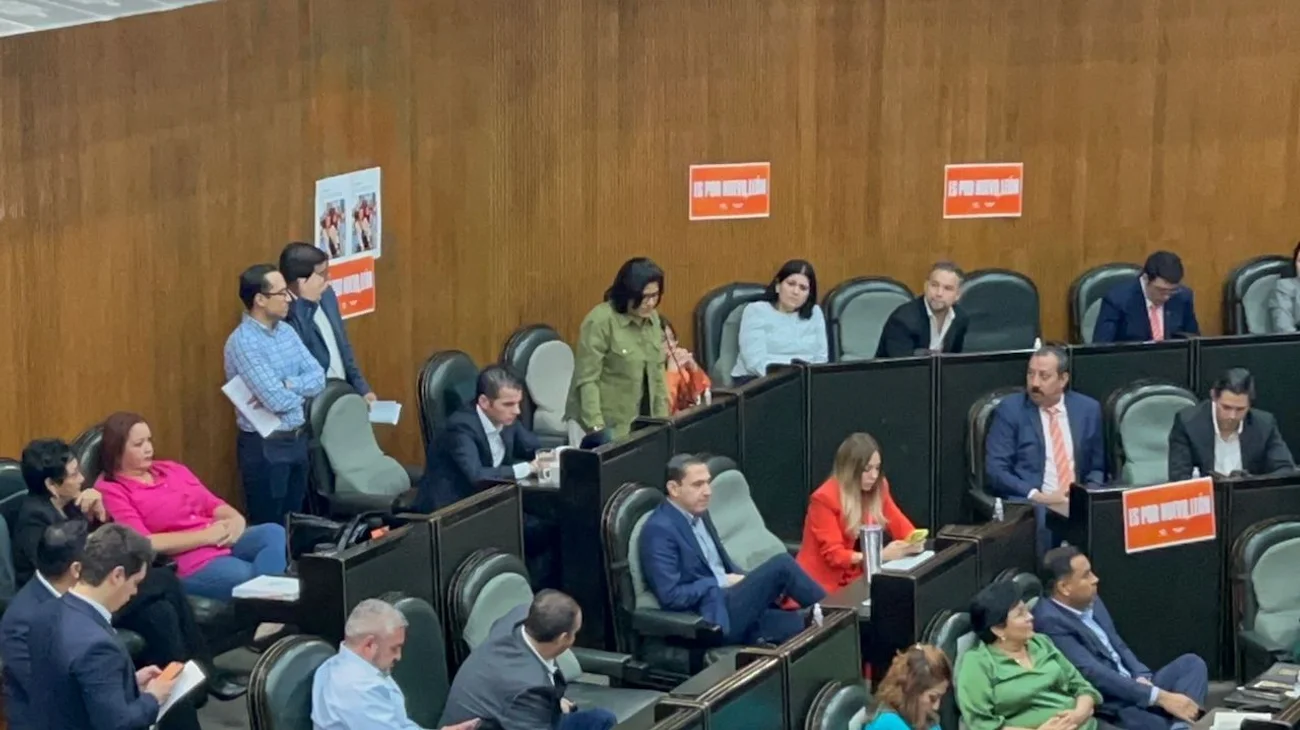 Mantienen disputa por la mesa directiva en el Congreso
