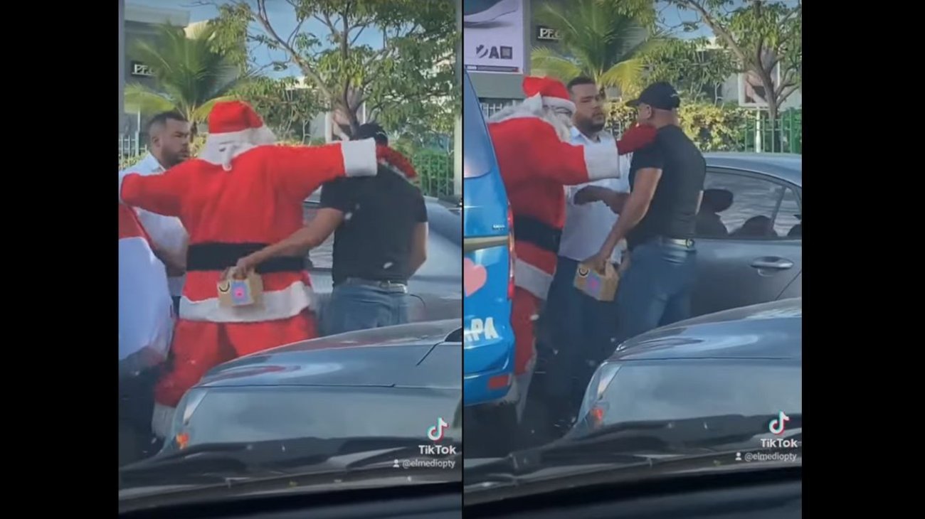 Santa Claus detiene pelea de dos hombres y se reconcilian