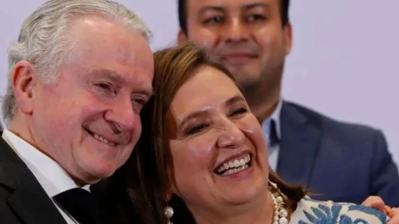 Creel dimite a contienda por el Frente Amplio por México