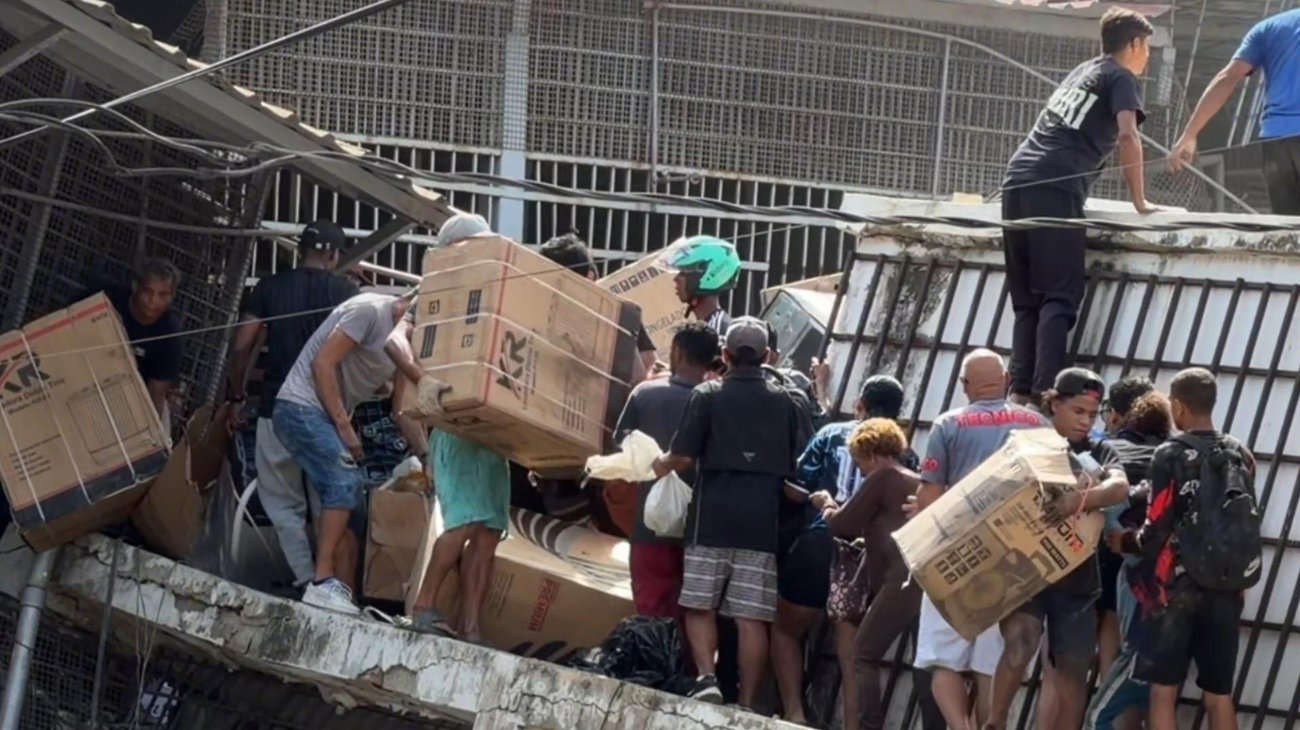 Saquean comercios en zonas de Venezuela afectadas por terremotos