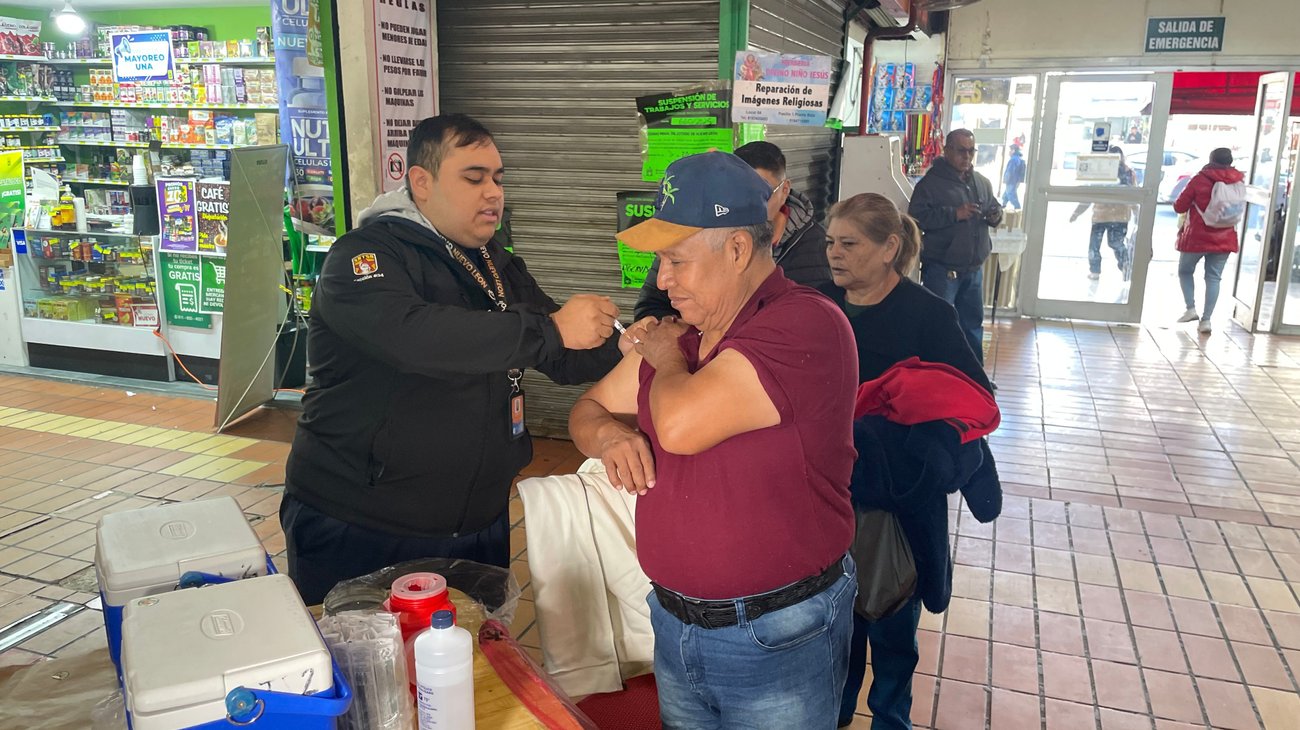 Avanza vacunación contra sarampión en Nuevo León