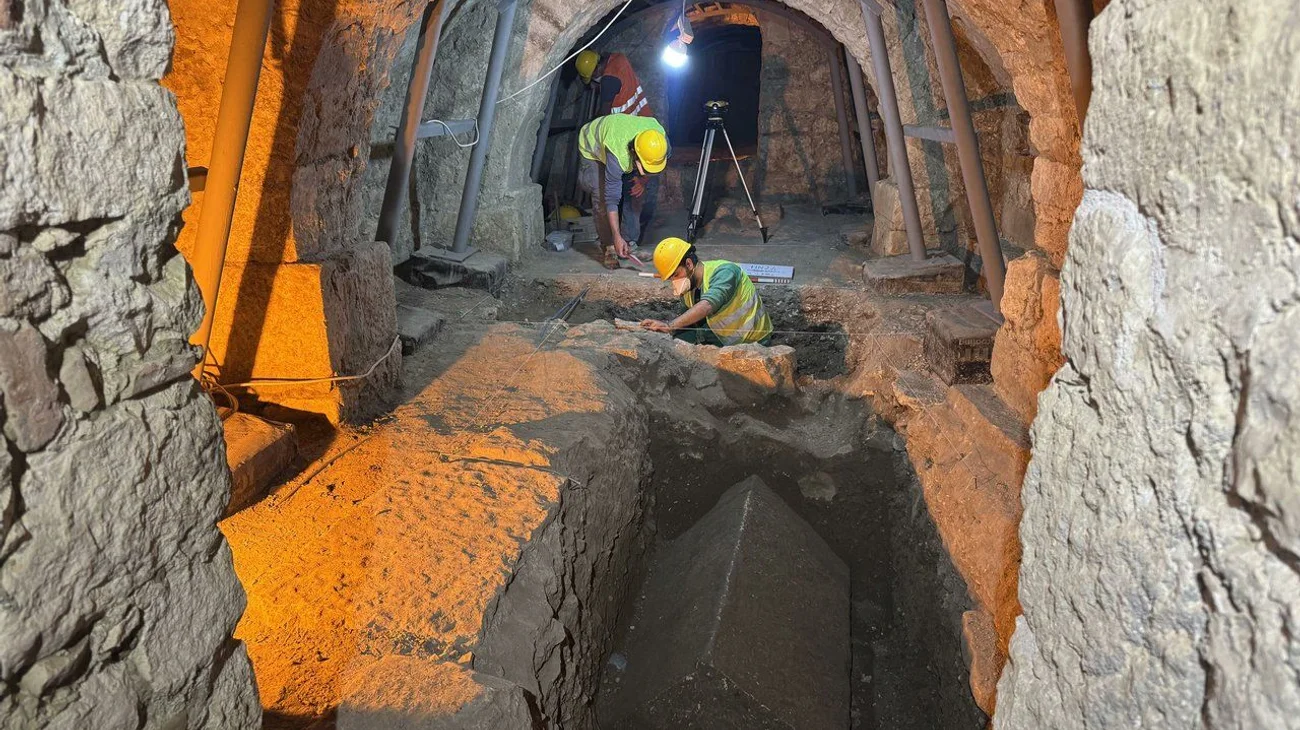 Sarcófago podría ser de San Nicolás, quien inspiró Papá Noël