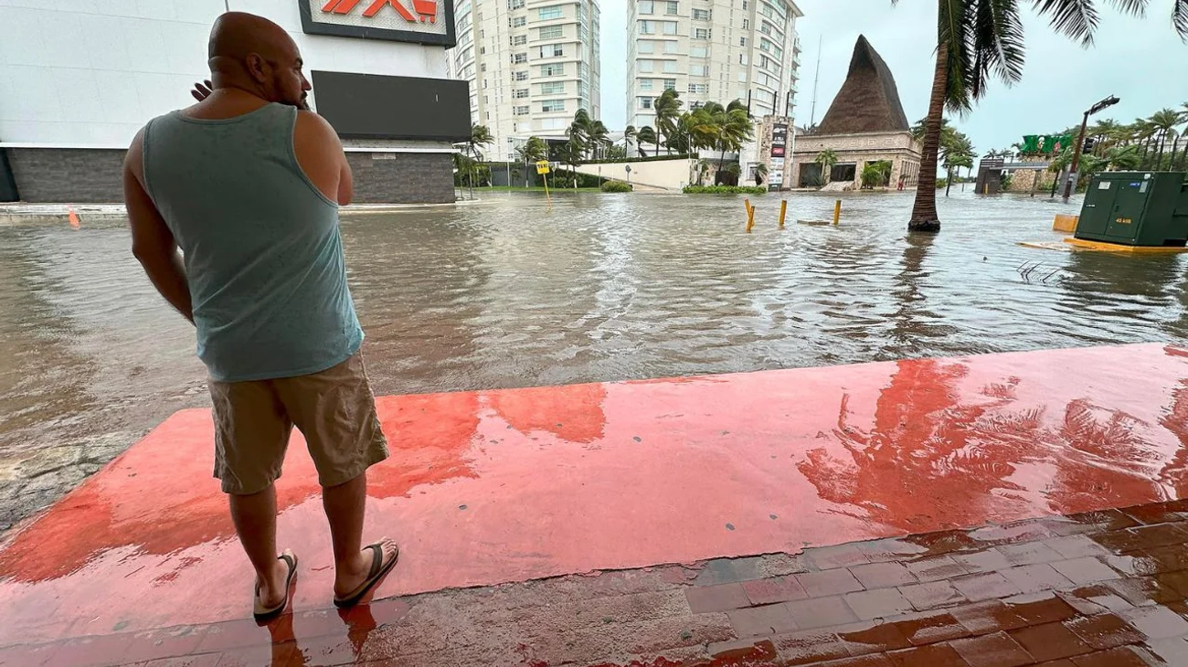 Rafael se debilitará, pero provocará lluvias fuertes: SMN
