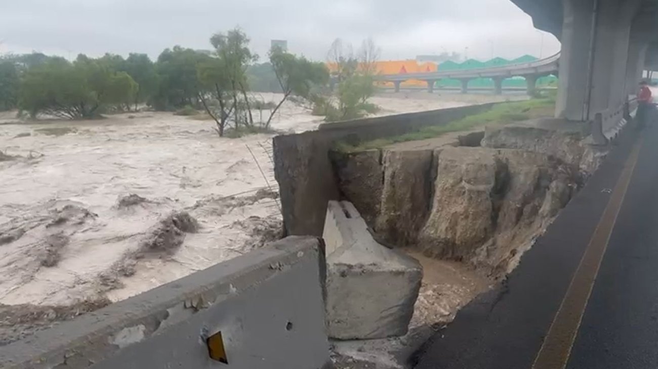 se_desgaja_el_talud_en_bulevar_miguel_de_la_madrid_6a14d2155f