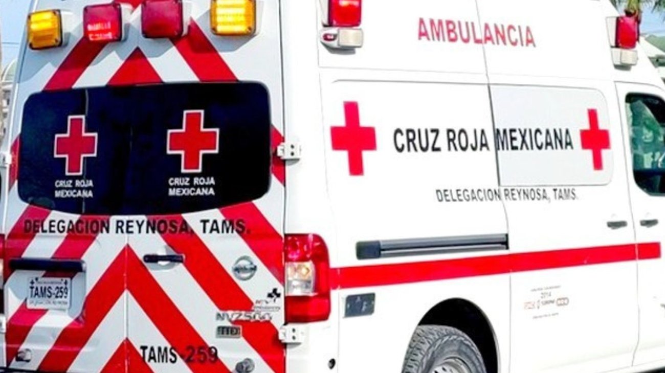 Juega con arma y se dispara en la cabeza frente a sus hijos