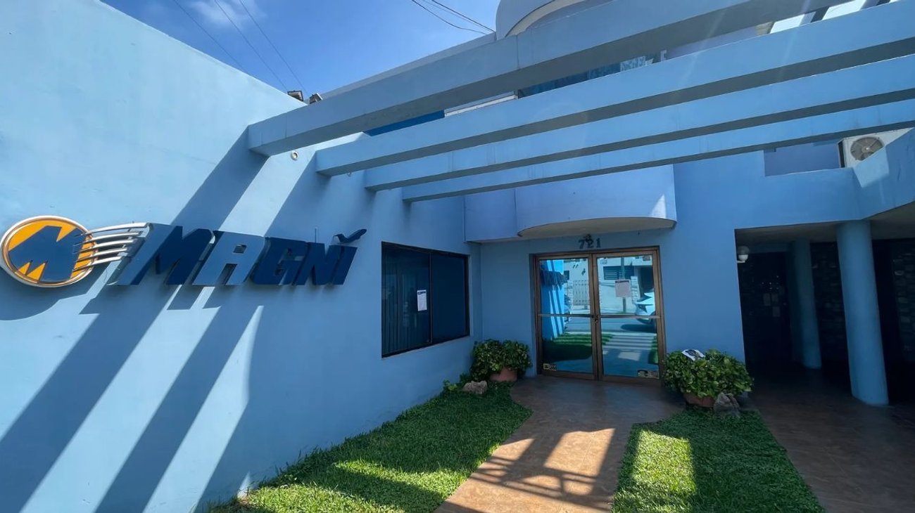 se_esfuma_magnicharters_oficinas_tras_cancelacion_vuelos_7a5dd41b57