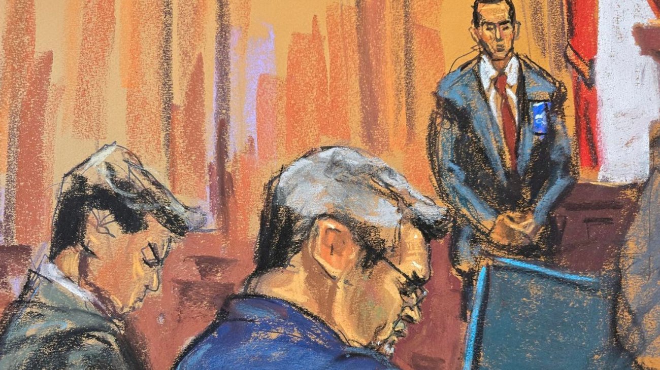 Sentencian a expresidente de Honduras vinculado a 'El Chapo'