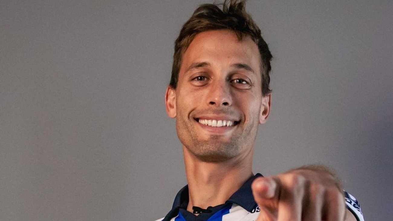 Real Betis busca consolidarse en México con Sergio Canales