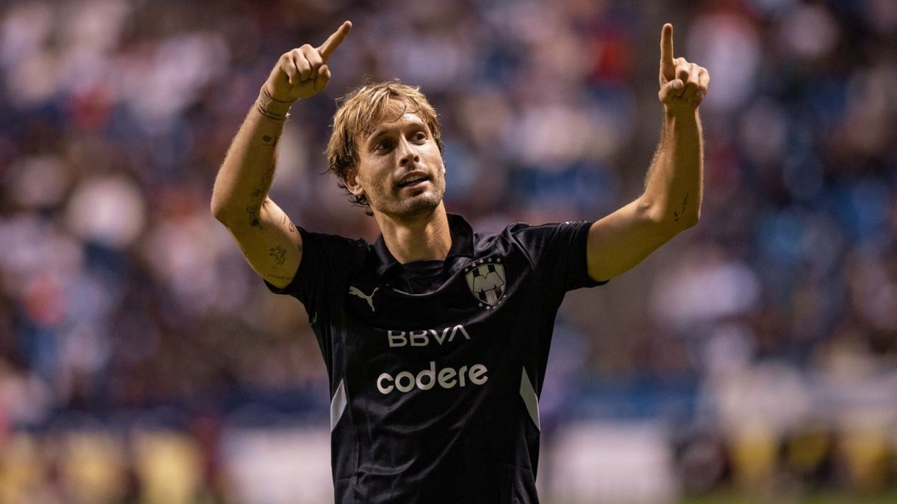 Adiós al capitán: Anuncia Rayados salida de Sergio Canales