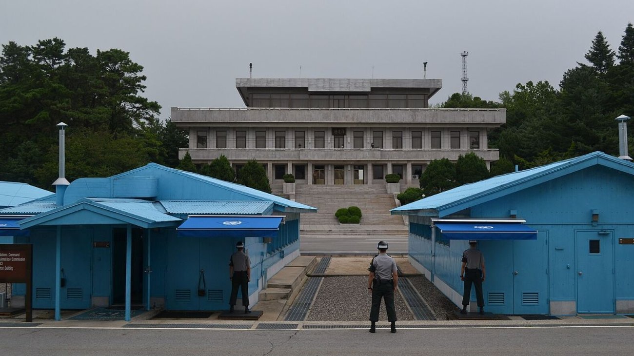 Seúl realiza disparos de advertencia a tropas norcoreanas