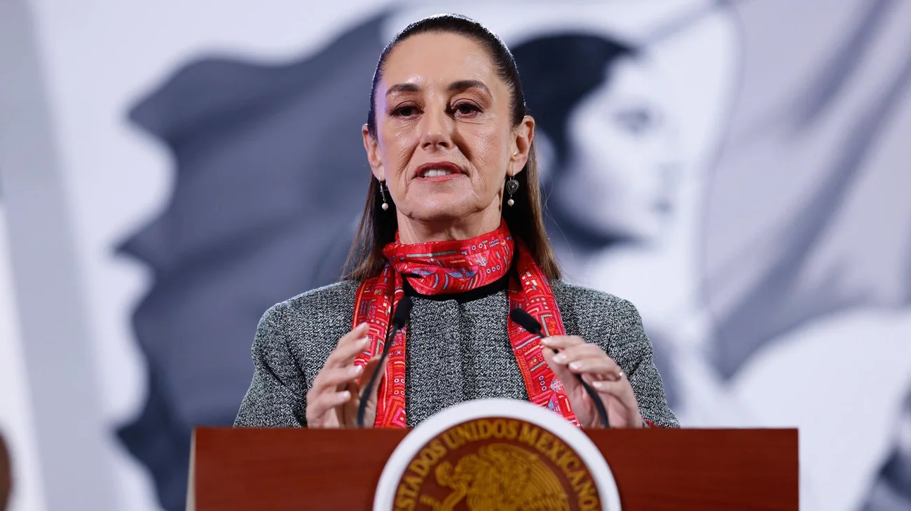 México inicia entrega de becas a estudiantes para 2025