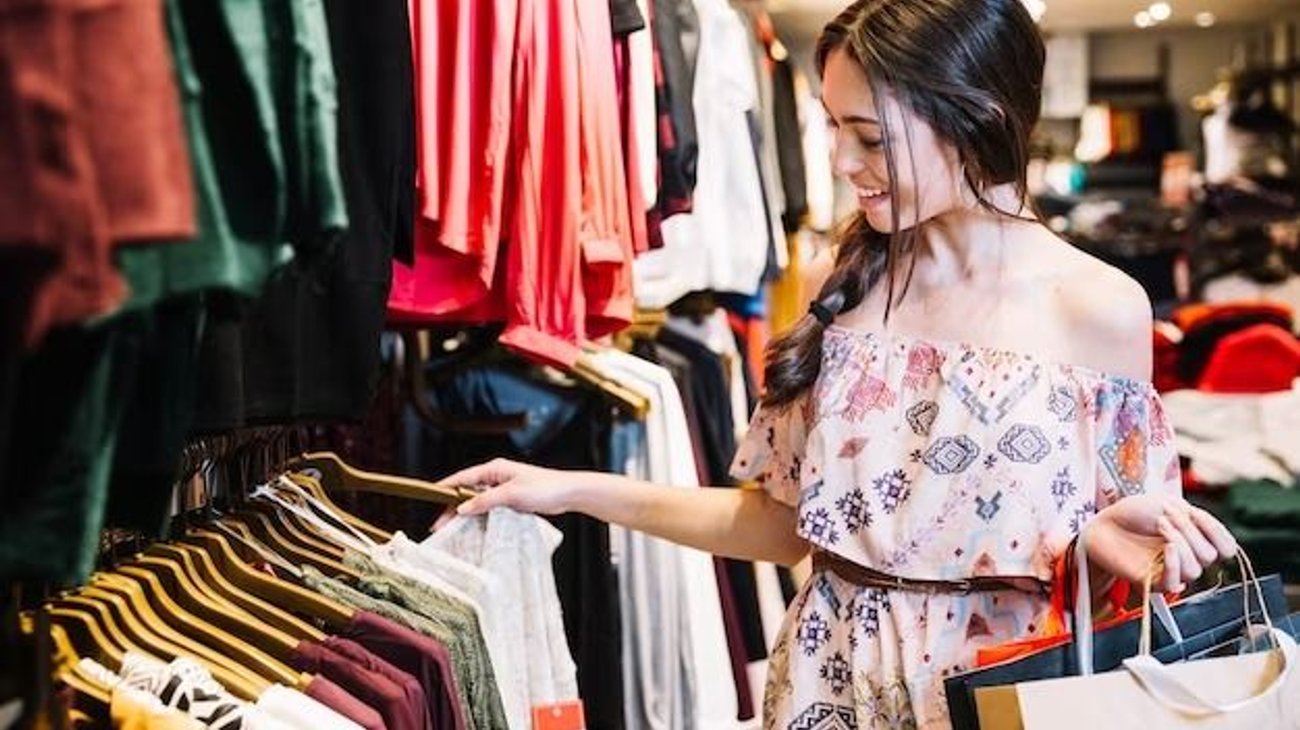 'Le entran al shopping'; suben 3.1% ventas en tiendas