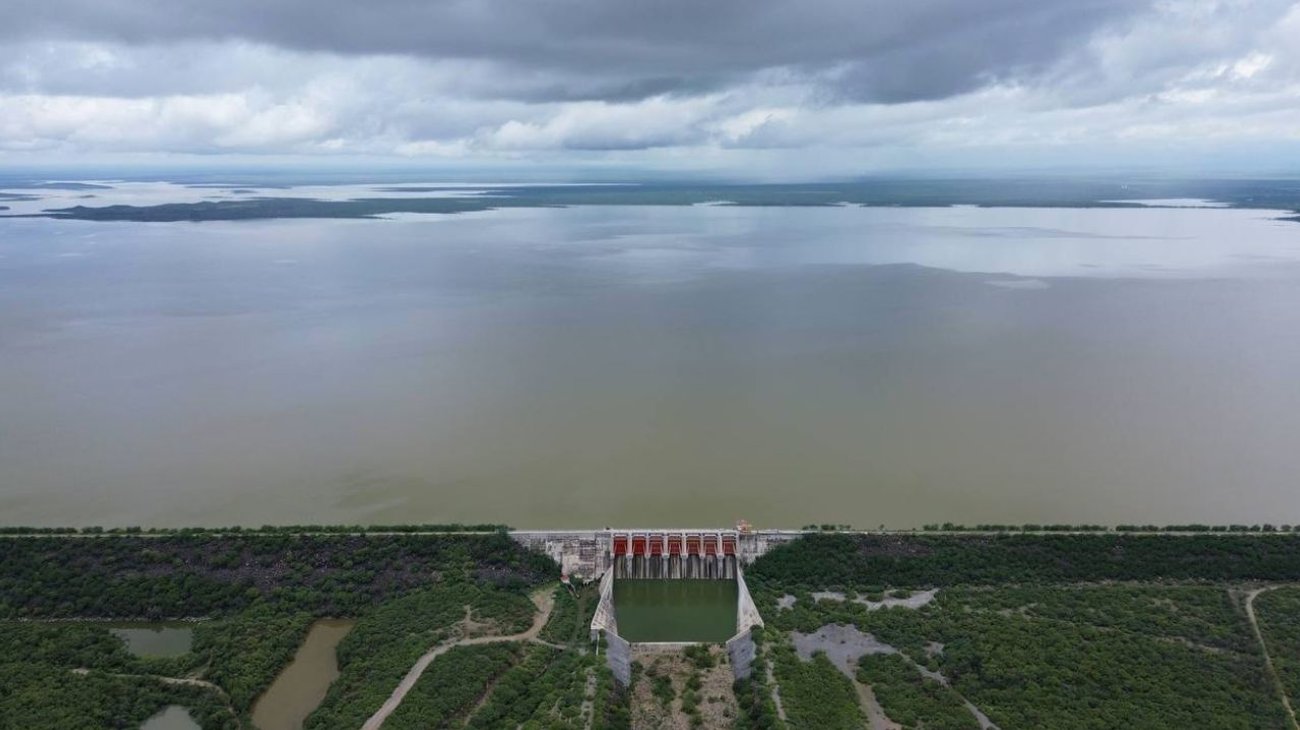 sigue_entrando_agua_y_viene_mas_lluvia_samuel_sobre_presas_de_nl_a139de026b