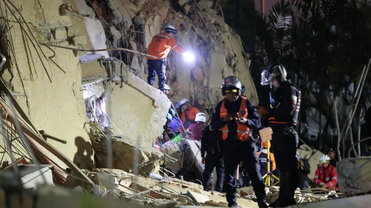 No hay reporte de mexicanos afectados por terremoto en Venezuela