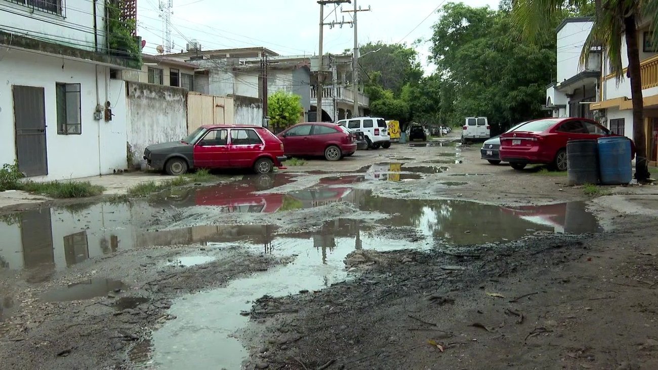 Fugas ignoradas abren la puerta a más socavones en Ciudad Madero