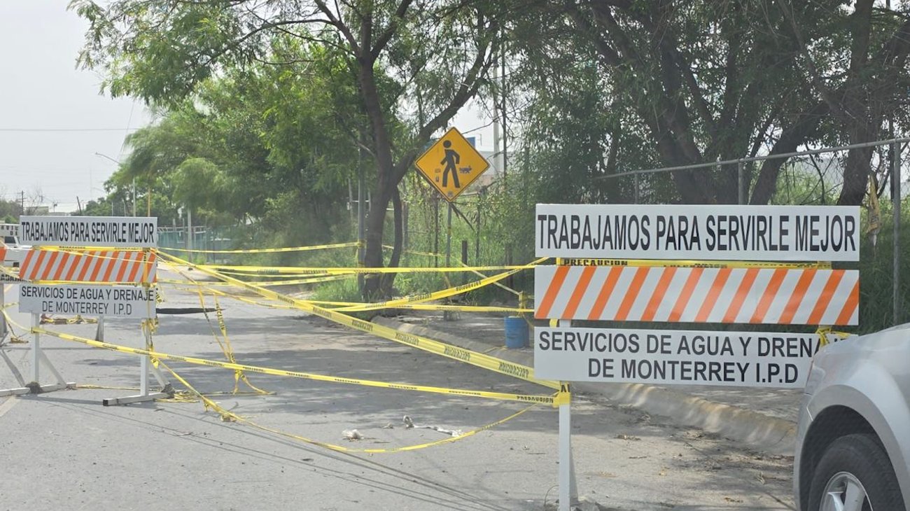 Registra San Nicolás más de 10 socavones por tubería de AyD