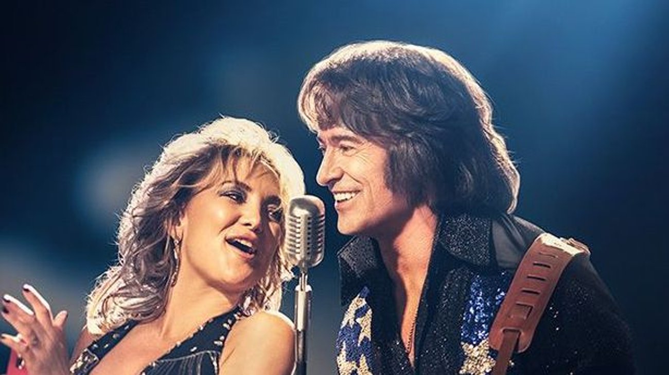 song_sung_blue_header_mobile_1_04bc16bfae