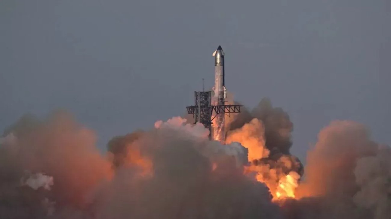 Nave Starship de SpaceX despega en su décimo lanzamiento