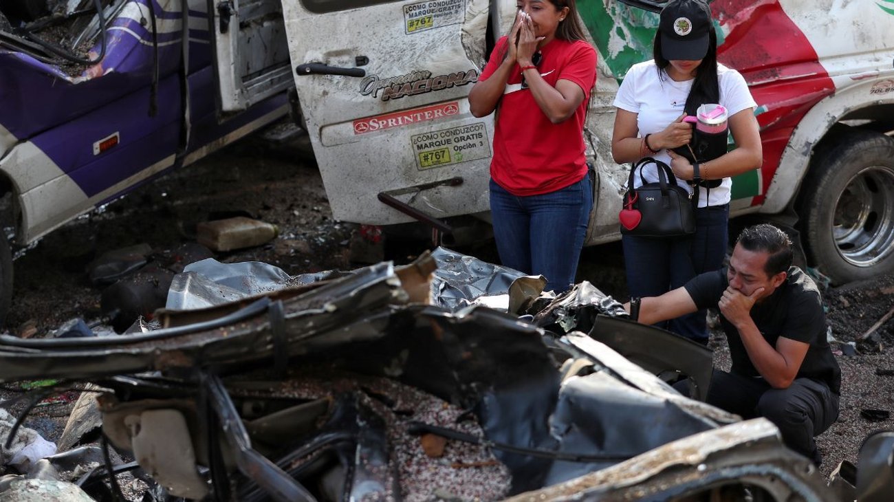 suben_20_fallecidos_por_atentado_colombia_94639ee020