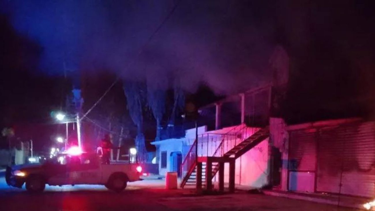 Incendian negocios y 'siembran' el terror en Tamaulipas