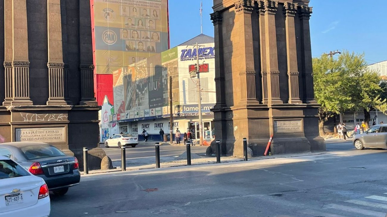 tapan_Arco_de_la_independencia_1f2a3b7e73