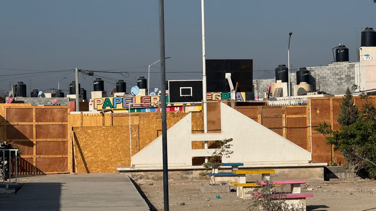 Mantiene clases vespertinas en primaria tras caso de techumbre