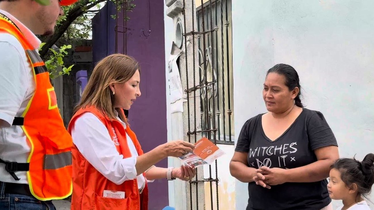 DIF Nuevo León lleva apoyos integrales a Salinas Victoria