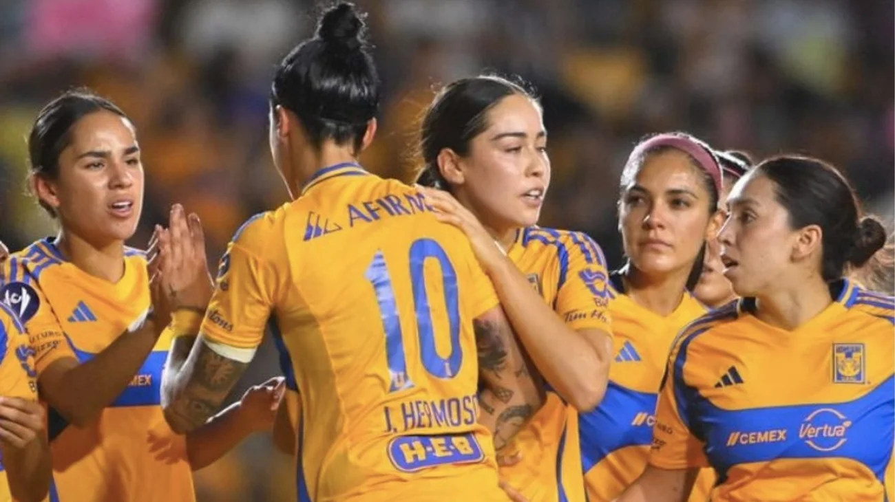 Tigres Femenil gana, gusta y golea a Rayadas 4-0 