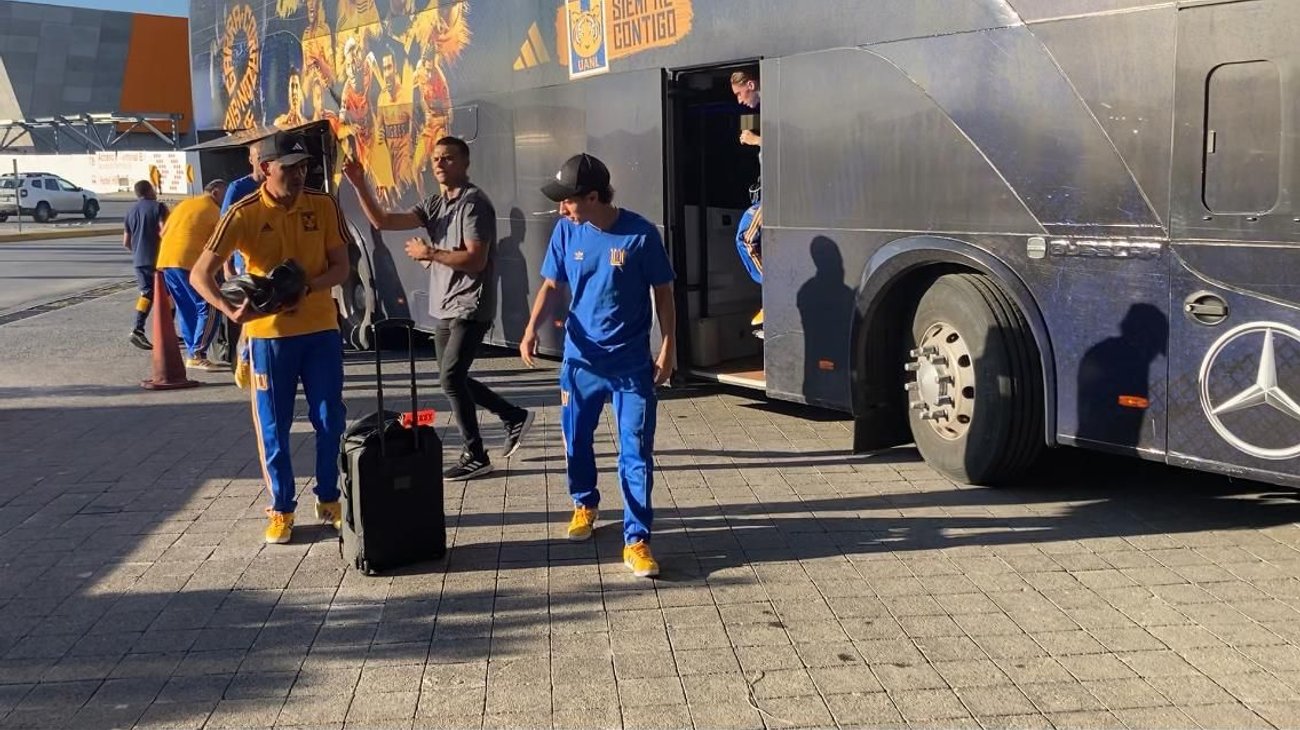 Tigres viajó a Houston con plantel de respeto