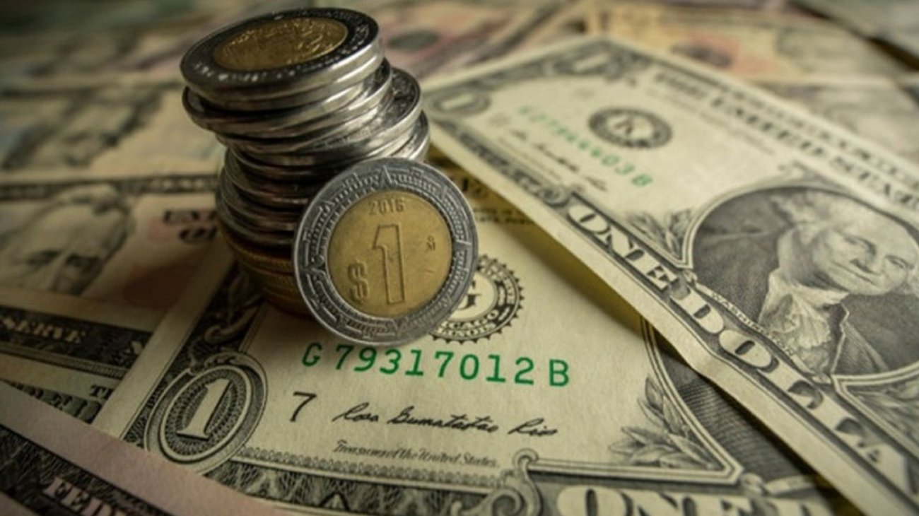 tipo_de_cambio_se_resiste_a_bajar_de_17_pesos_de68cdd9c8