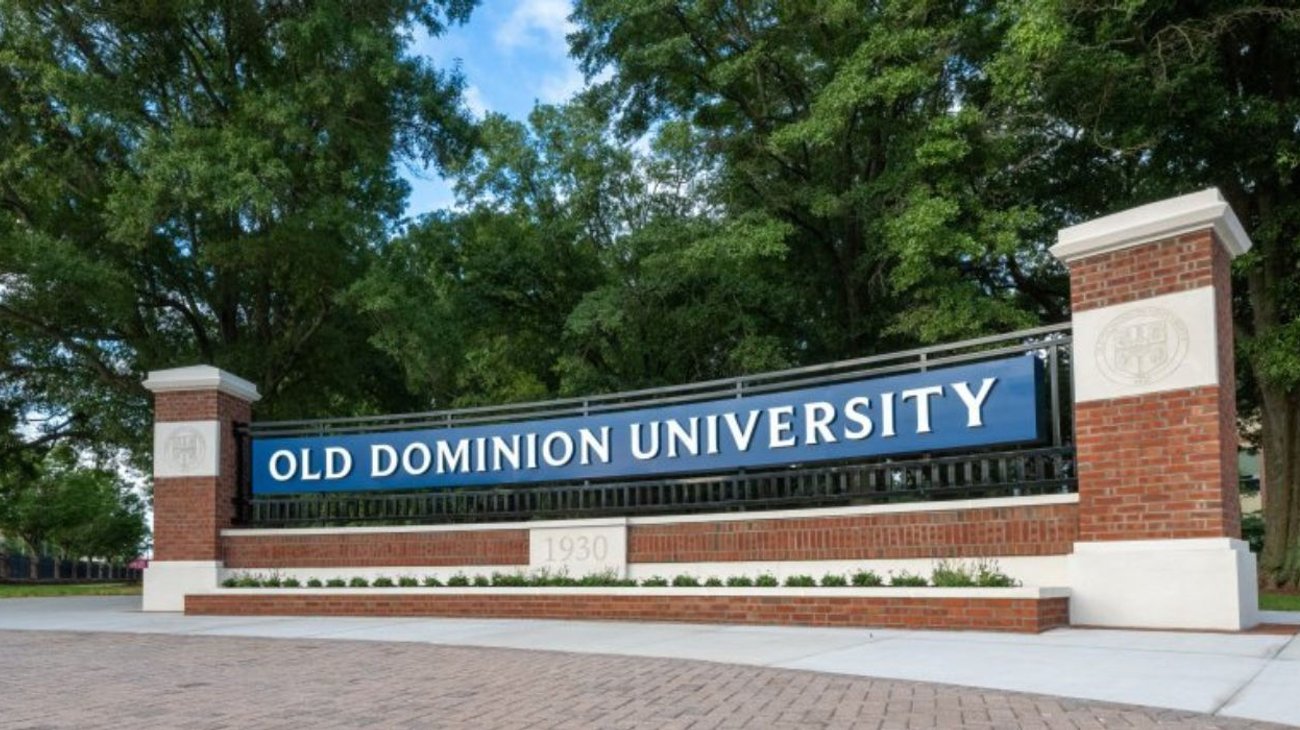 Tiroteo deja al menos dos heridos en Universidad de Virginia