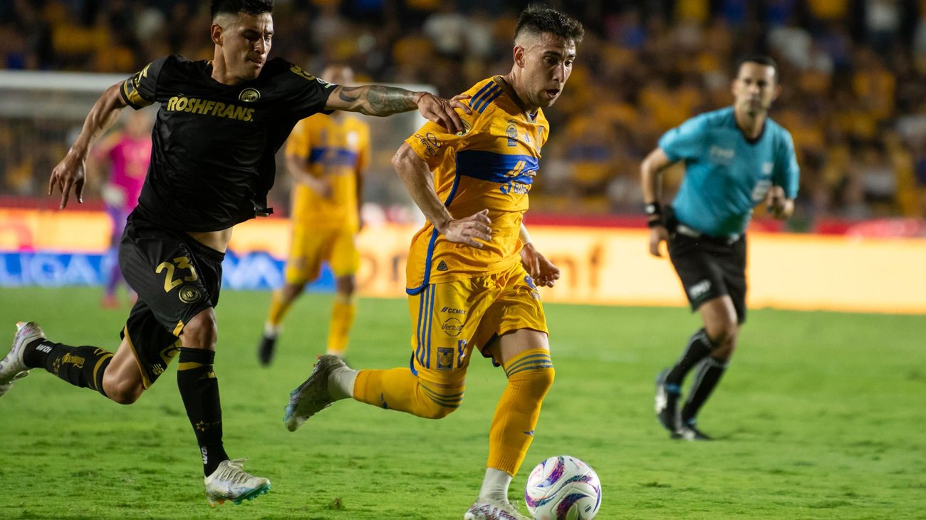 Le arrebata Toluca triunfo a Tigres; empatan 2-2