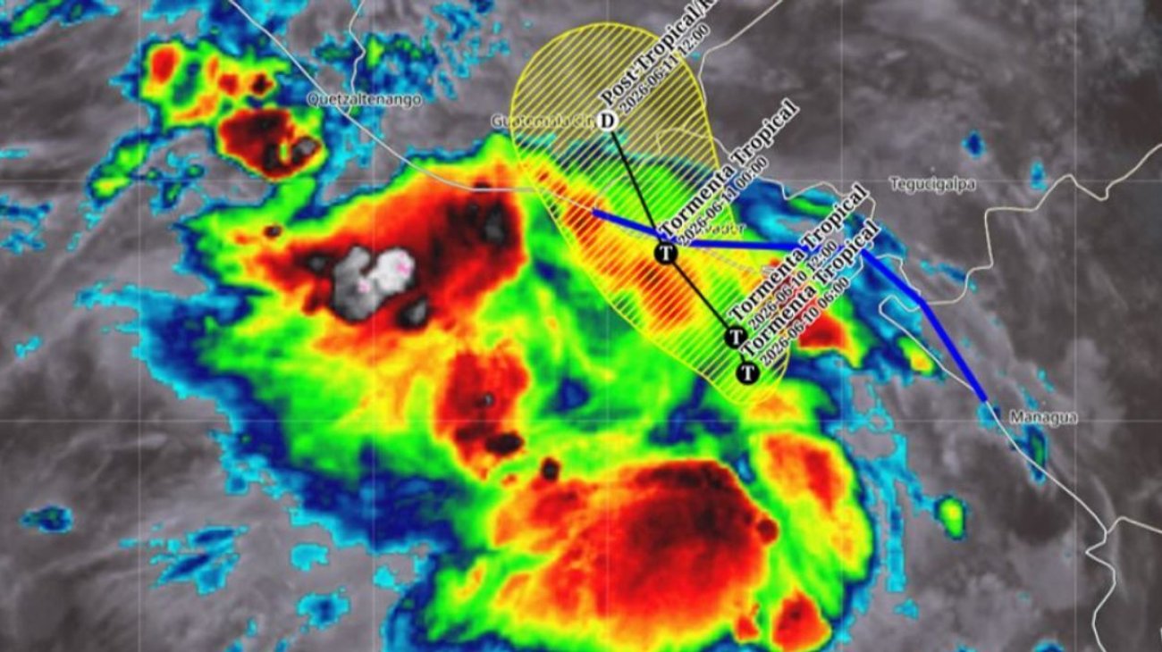 'Cristina' se aproxima a la frontera de México y Guatemala