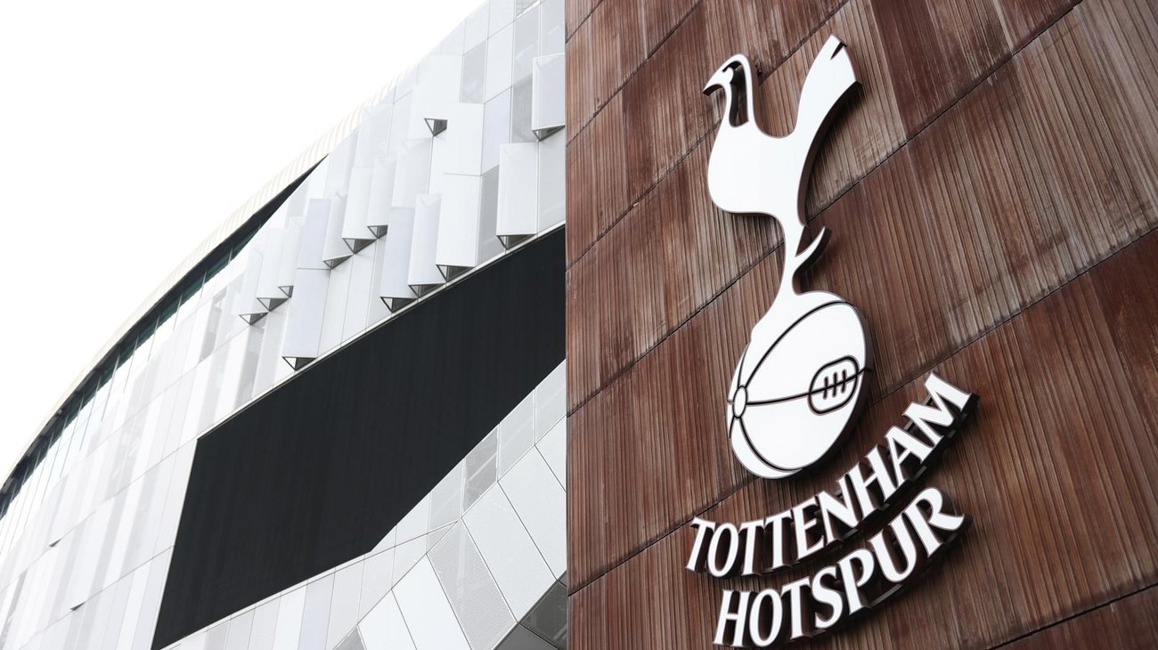 Publica Tottenham oferta laboral: busca psicólogo para el equipo