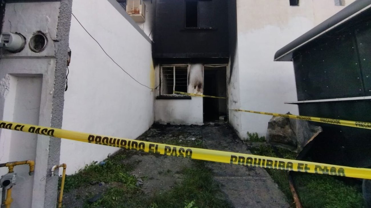 tras_un_incendio_de_vivienda_en_apodaca_mujer_pierde_la_vida_7d941672ff