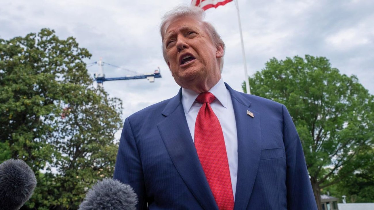 Trump afirma que Cuba 'está pidiendo ayuda' y va a diálogar