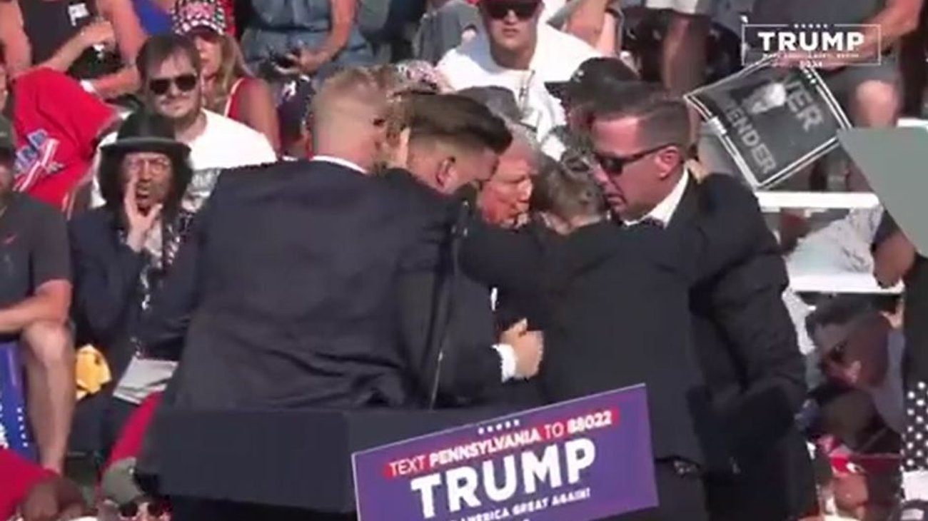 Trump 'está bien' y esta siendo examinado por médicos