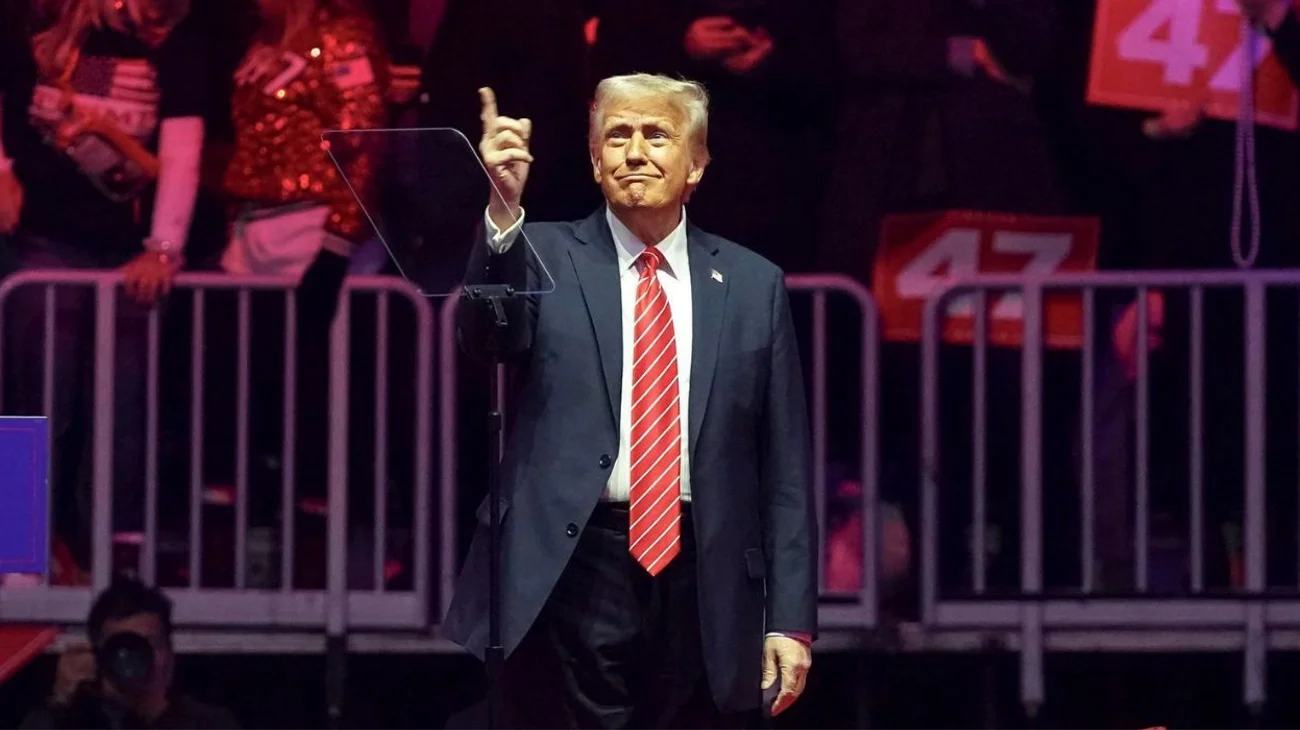 Trump regresa con una investidura sin precedentes y 100 decretos