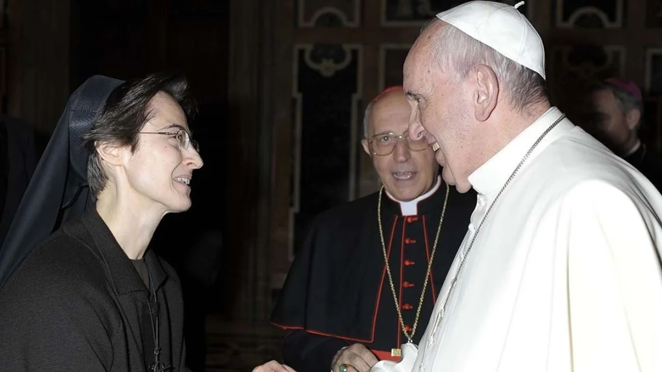Primera 'gobernadora' del Vaticano, monja Raffaella Petrini