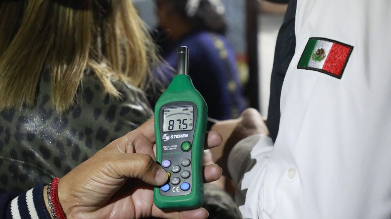 vecinos_ruidosos_7f08eff91c