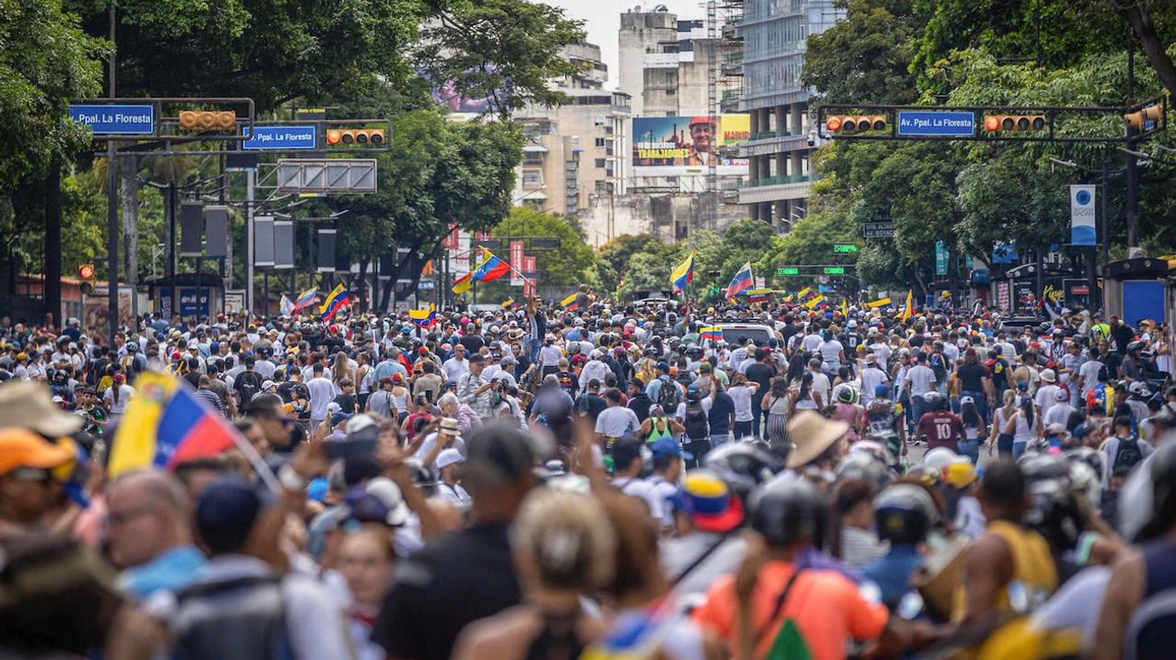 Critica AMLO que EUA declare triunfo de oposición venezolana