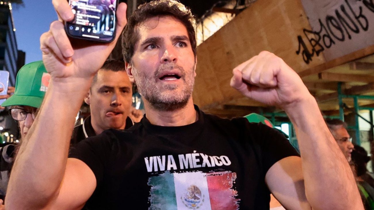 Verástegui queda fuera de contienda por falta de firmas