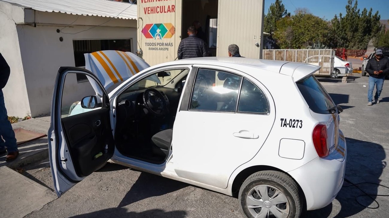 Apunta verificación vehicular a control de emisiones